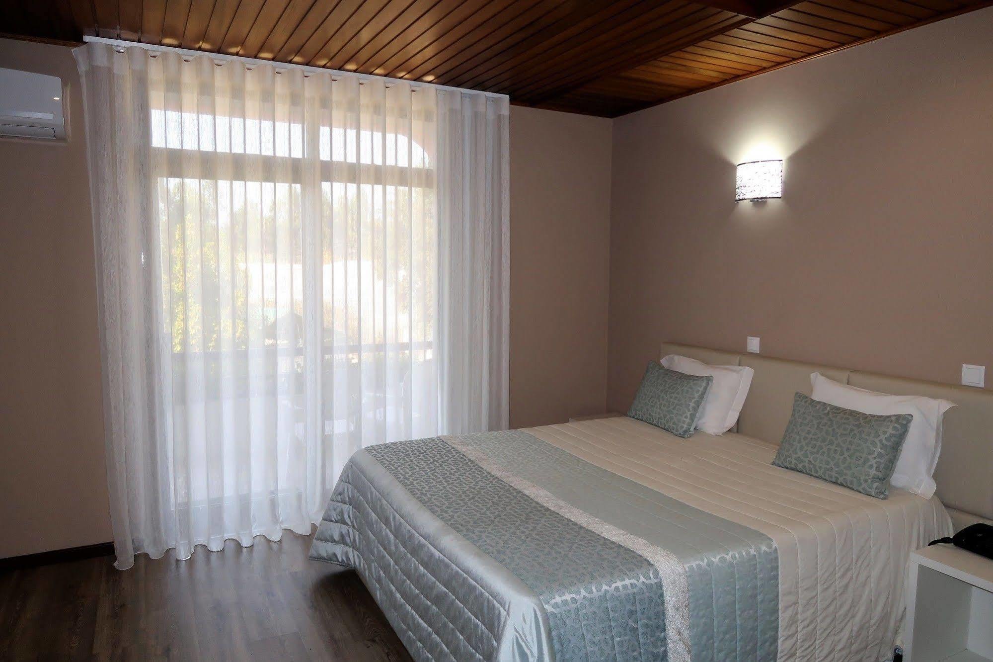 Hotel Contriz Póvoa de Varzim Exteriör bild