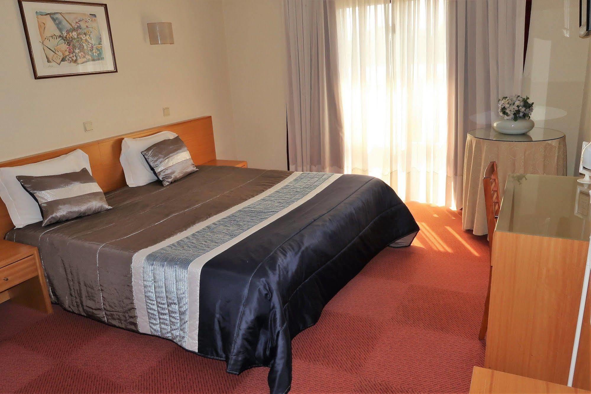 Hotel Contriz Póvoa de Varzim Exteriör bild