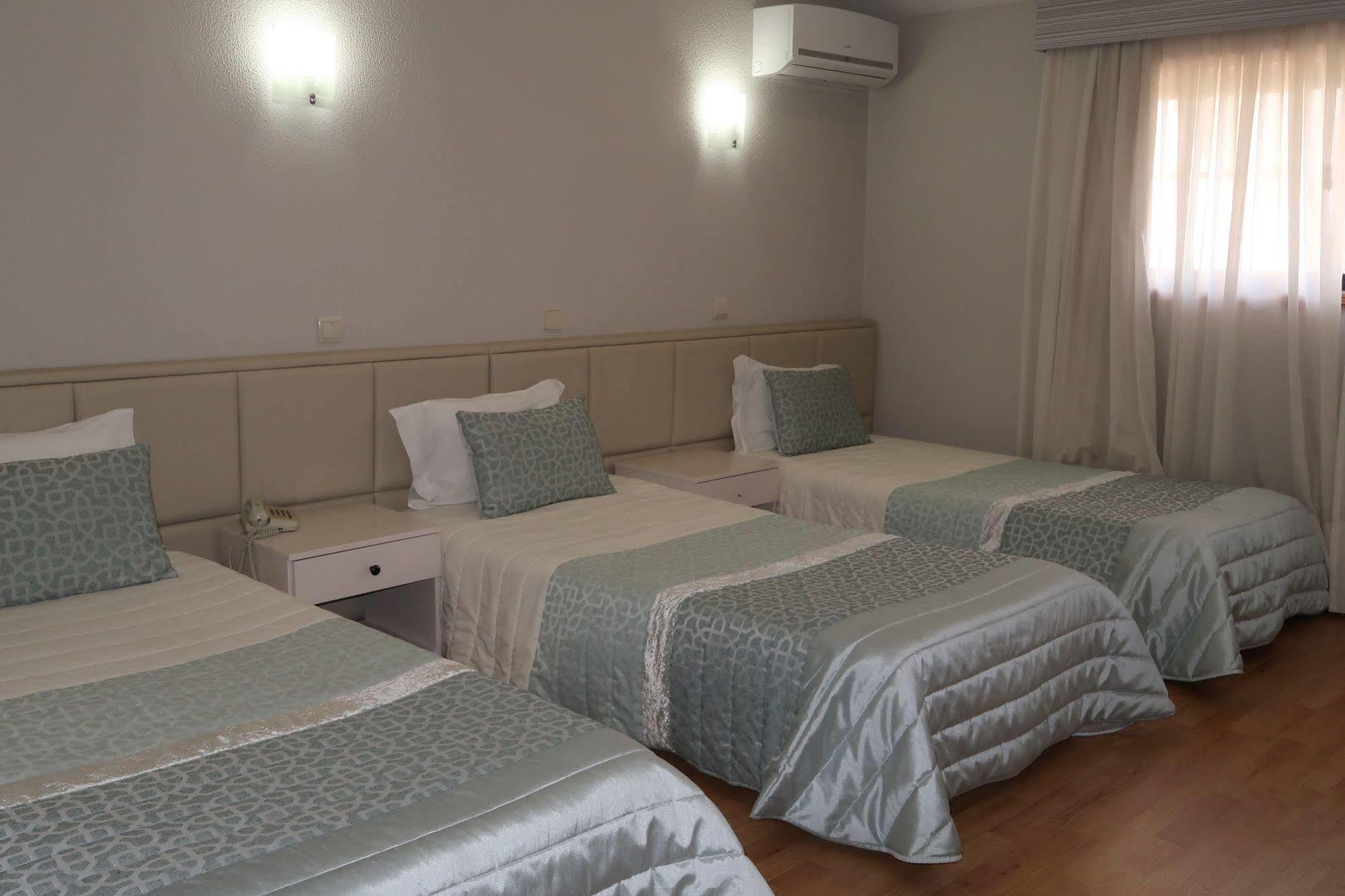 Hotel Contriz Póvoa de Varzim Exteriör bild